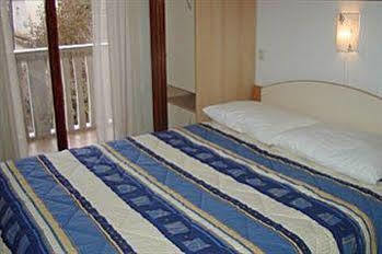 Adria Apartments Biograd Na Moru Exterior foto